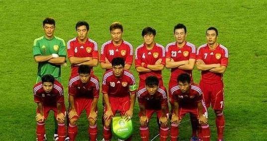 顶尖球员交流经验，球队集体提升战力