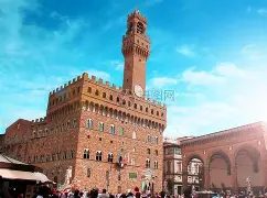 佛罗伦萨势不可挡，争冠动能日益增强