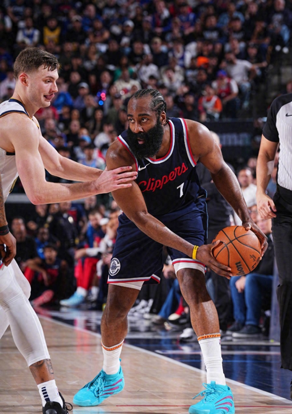 包含掘金球队快攻战术大放异彩，成对手噩梦的词条