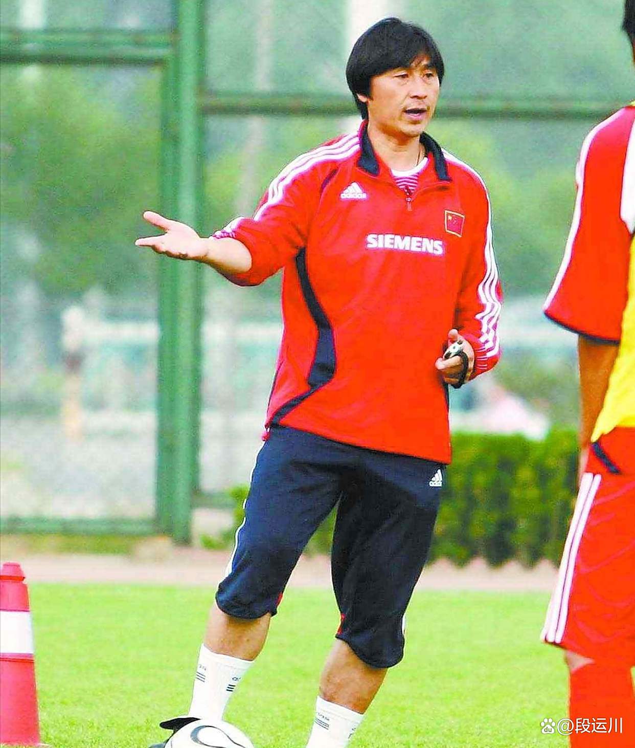 包含辽足青训成效显著，为俱乐部注入活力的词条