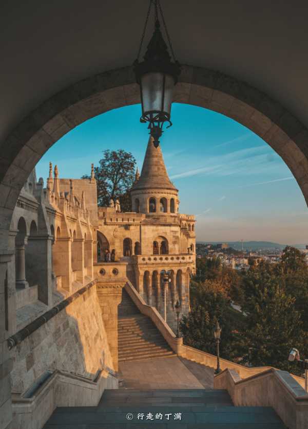 包含布拉格奥匈队风头盛，晋级在望！的词条