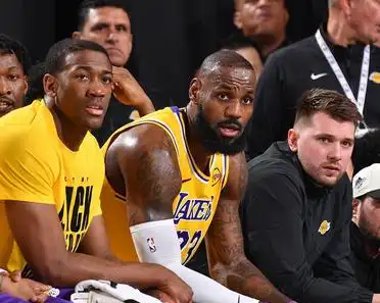 太阳负于湖人，遭遇两连败