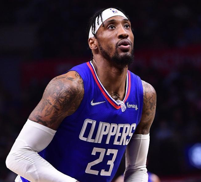 广东队险胜快船，乔治刷新纪录