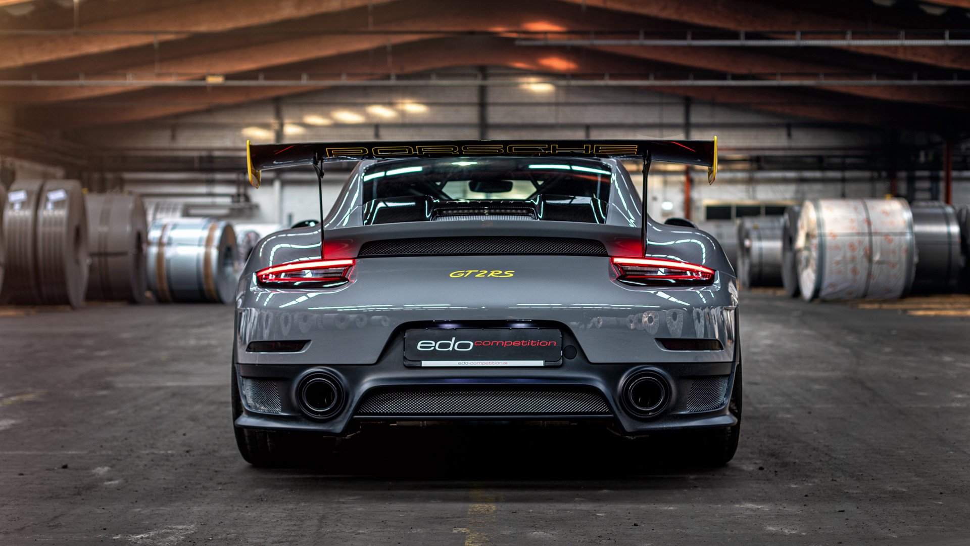 当绿茵遇上蓝黑，穆勒的巨星光芒照亮爱尔兰对阵国际米兰的传奇之夜